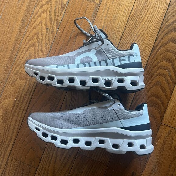 Cloudmonster in Cinder/Fog from On Running Size 8 Mens/ Size 9.5 Womens - Picture 5 of 5